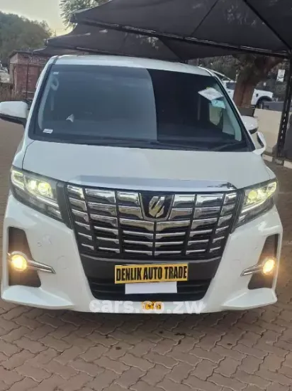 Picture of Toyota Alphard 2017