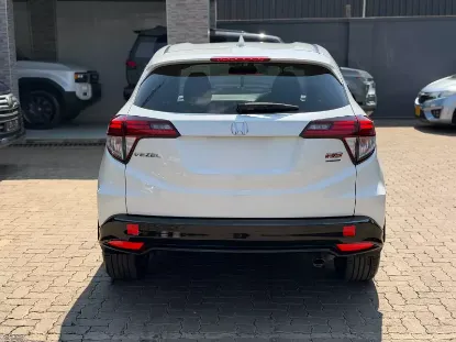 Picture of Honda Vezel 2016