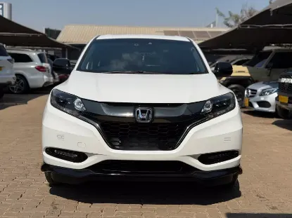 Picture of Honda Vezel 2016