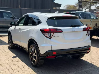 Picture of Honda Vezel 2016