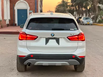 Picture of BMW X1 2017
