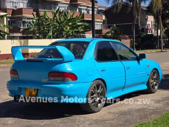 Picture of Subaru 1996