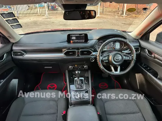 Picture of Mazda CX-5 2017