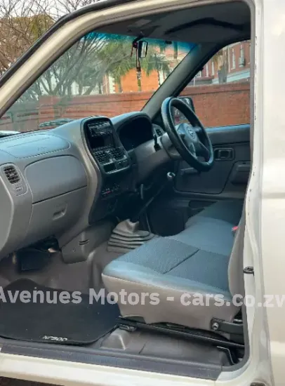 Picture of Nissan NP300 2019