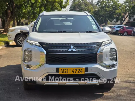 Picture of Mitsubishi Outlander 2022
