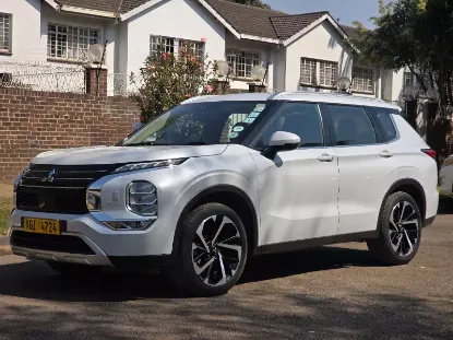 Picture of Mitsubishi Outlander 2022
