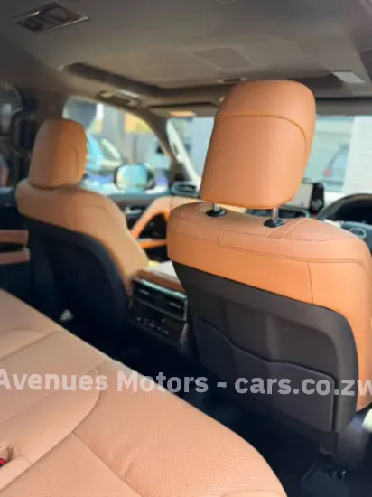 Picture of Lexus LX 2026