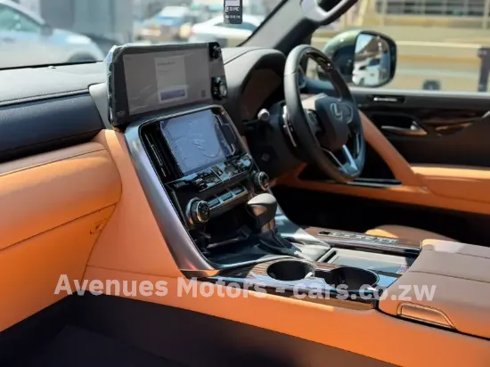 Picture of Lexus LX 2026
