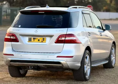 Picture of Mercedes Benz ML-Class 2015