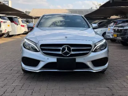 Picture of Mercedes Benz C-Class 2017