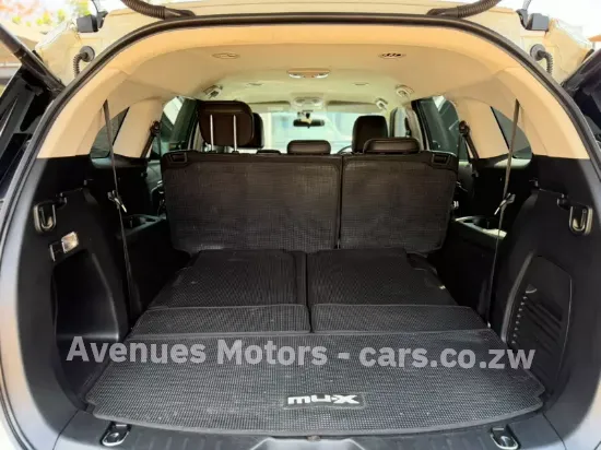 Picture of Isuzu Mu-X 2021