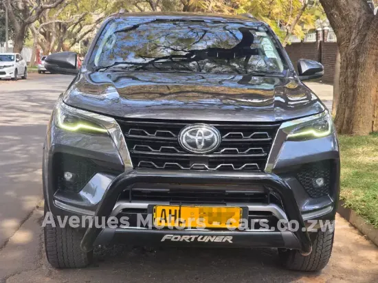 Picture of Toyota Fortuner 2021