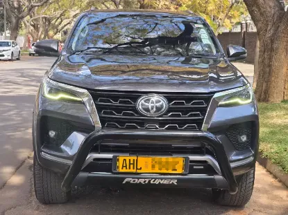 Picture of Toyota Fortuner 2021
