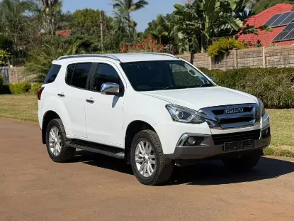 Picture of Isuzu Mu-X 2019