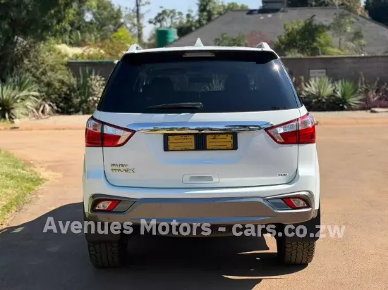 Picture of Isuzu Mu-X 2019