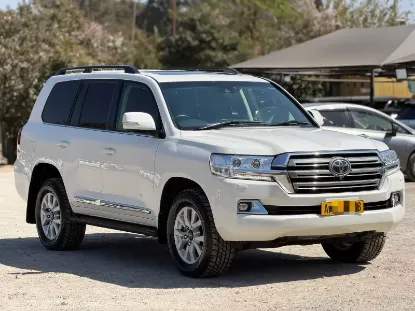 Picture of Toyota Land Cruiser 2019