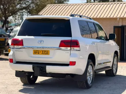 Picture of Toyota Land Cruiser 2019