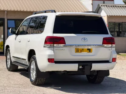 Picture of Toyota Land Cruiser 2019