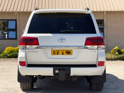 Picture of Toyota Land Cruiser 2019