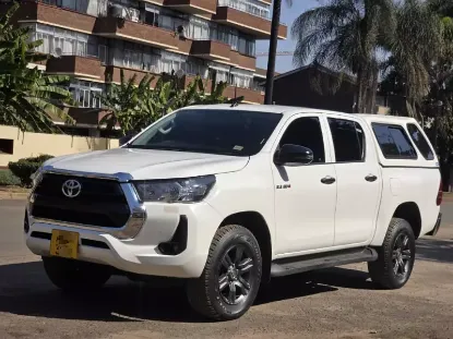 Picture of Toyota Hilux 2023