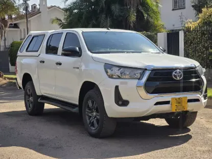 Picture of Toyota Hilux 2023