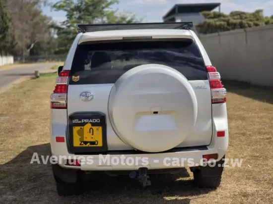 Picture of Toyota Prado 2015