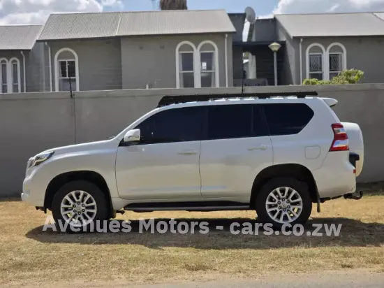 Picture of Toyota Prado 2015