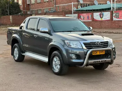 Picture of Toyota Hilux 2013