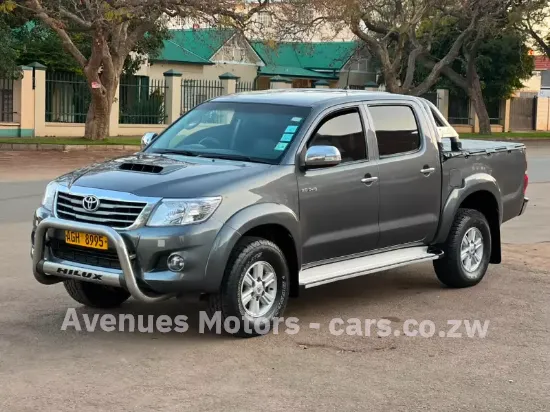 Picture of Toyota Hilux 2013
