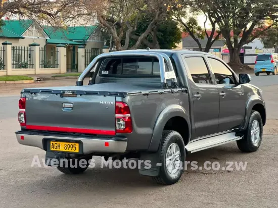 Picture of Toyota Hilux 2013