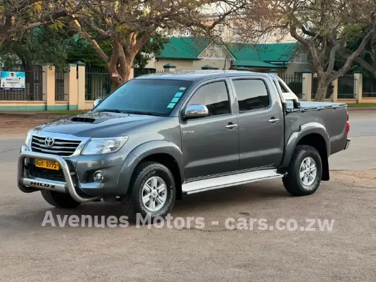Picture of Toyota Hilux 2013