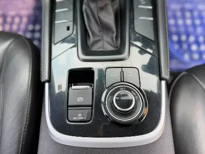 Picture of Isuzu Mu-X 2023
