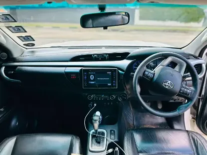 Picture of Toyota Hilux 2017