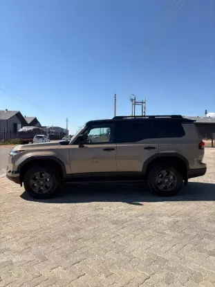 Picture of Lexus GX550 2025