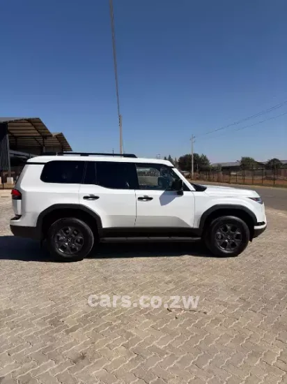 Picture of Lexus GX550 2025