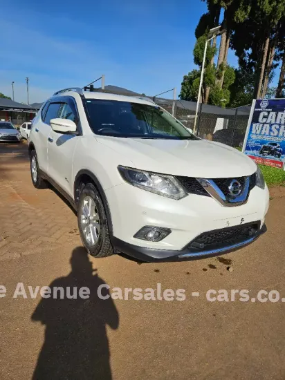 Picture of Nissan Non hybrid 2016