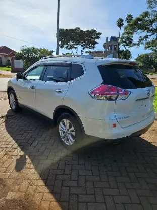 Picture of Nissan Non hybrid 2016