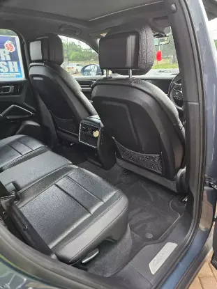 Picture of Porsche Cayenne 2018