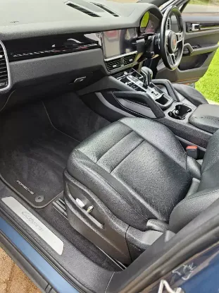 Picture of Porsche Cayenne 2018