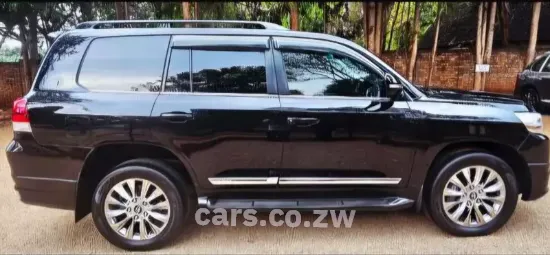Picture of Toyota Land Cruiser 2022