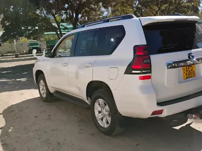 Picture of Toyota Prado 2017