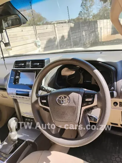 Picture of Toyota Prado 2017