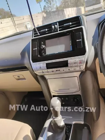 Picture of Toyota Prado 2017