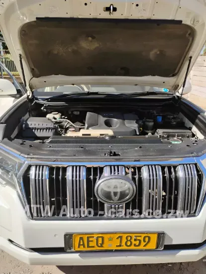 Picture of Toyota Prado 2017