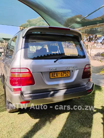 Picture of Toyota Land Cruiser 2000