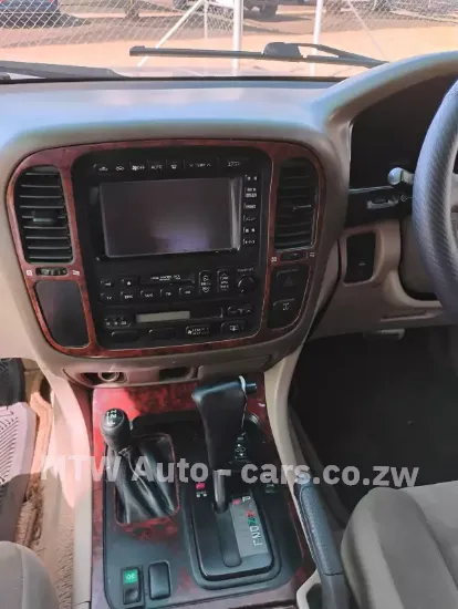 Picture of Toyota Land Cruiser 2000