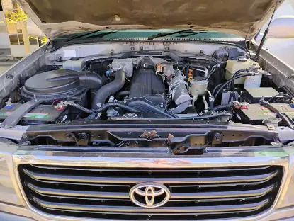 Picture of Toyota Land Cruiser 2000