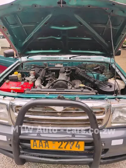 Picture of Mazda B2500 1997