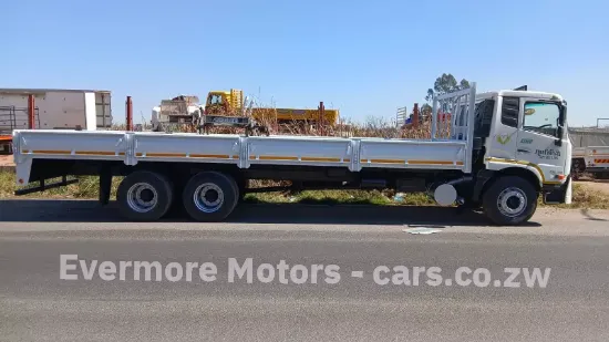 Picture of Nissan UD 70 2019