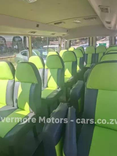 Picture of Mitsubishi Fuso Rosa Minibus 2018